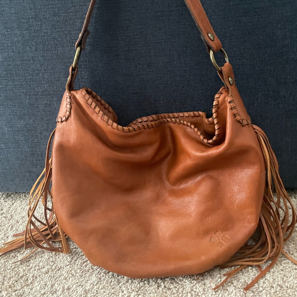 Patricia Nash leather bag with cute fringe detail!
